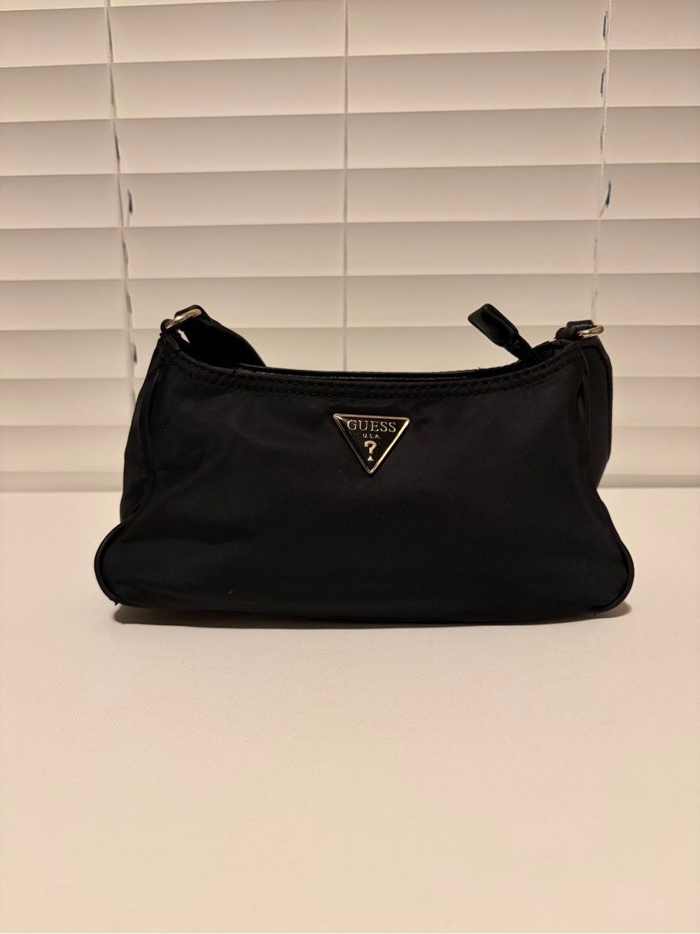 Aesthetic Guess Nylon Mini Shoulder Bag 🖤
